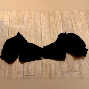 Forever 21 medium black crop top puffy sleeves bandeau style